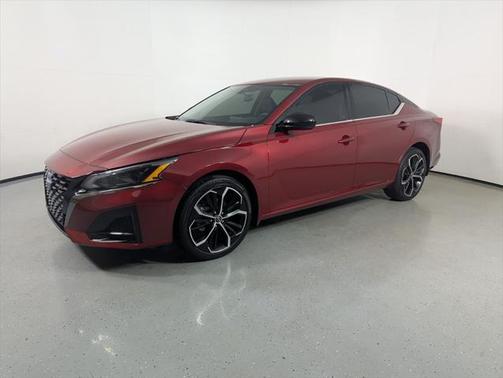 2024 Nissan Altima SR Intelligent AWD