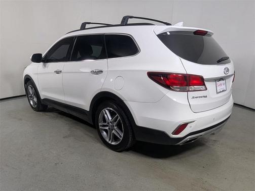 2017 Hyundai SANTA FE SE Ultimate