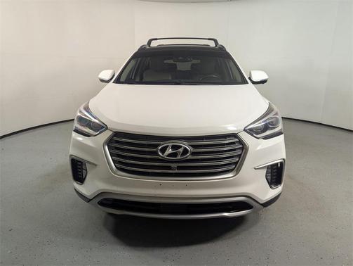 2017 Hyundai SANTA FE SE Ultimate