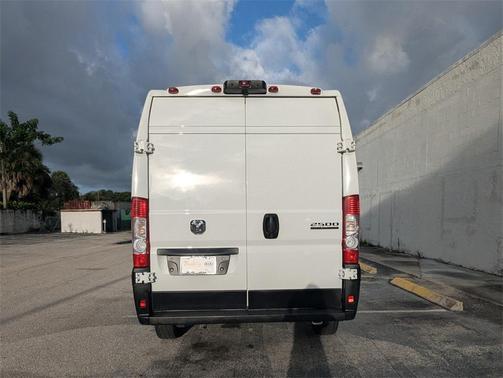 2023 RAM ProMaster 2500 High Roof