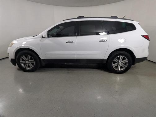 2017 Chevrolet Traverse 2LT