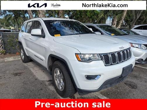 2017 Jeep Grand Cherokee Laredo
