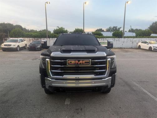 2024 GMC Sierra 3500 SLT