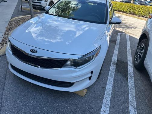 2018 Kia Optima LX