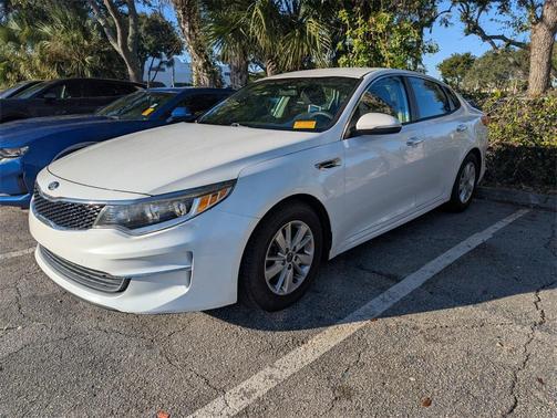 2018 Kia Optima LX