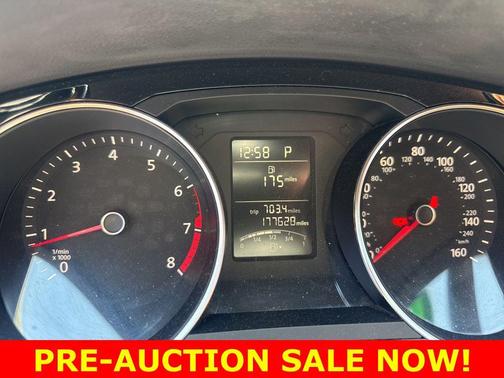 Tornado Red 2016 Volkswagen Jetta 1.8T Sport