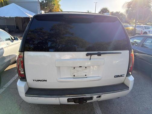 2007 GMC Yukon Denali