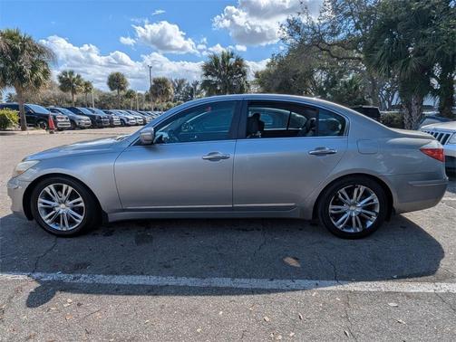 2010 Hyundai Genesis 4.6