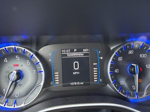 2017 Chrysler Pacifica Touring-L