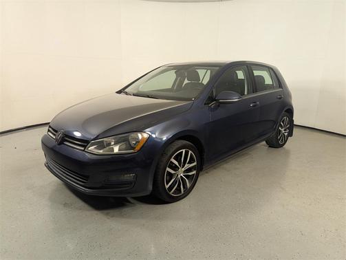 2016 Volkswagen Golf TSI SE 4-Door