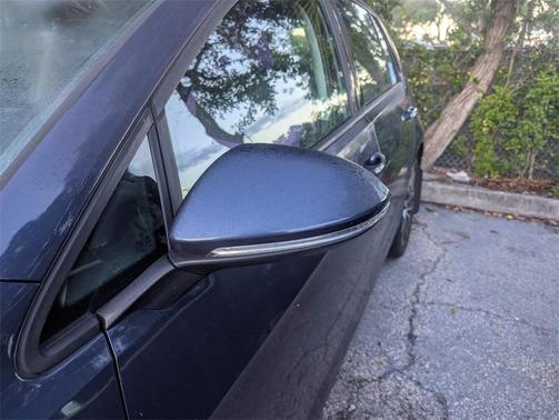 2016 Volkswagen Golf TSI SE 4-Door