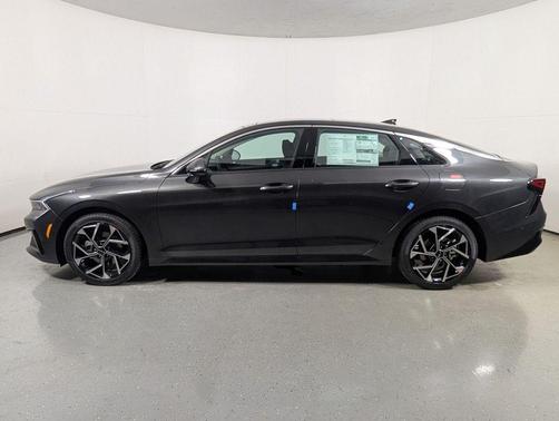 Interstellar Gray 2026 Kia K5 EX