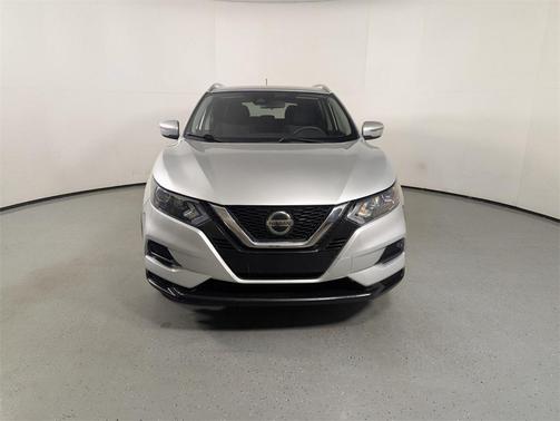 2020 Nissan Rogue Sport SV