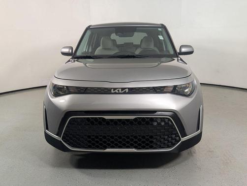 Steel Gray 2024 Kia Soul LX