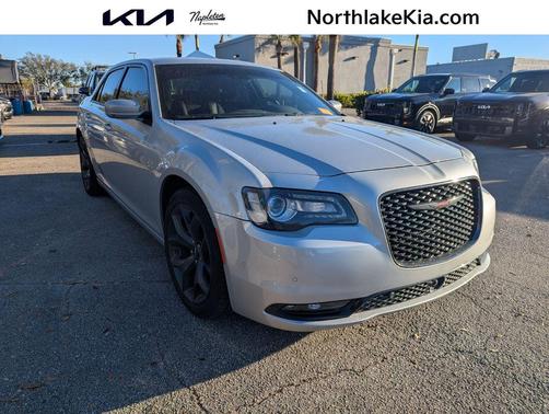 2023 Chrysler 300 S
