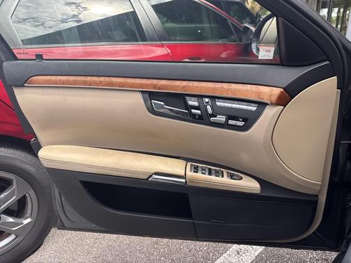 2007 Mercedes-Benz S-Class S 550