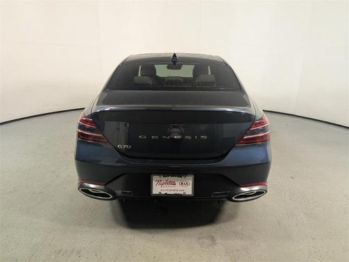 2024 Genesis G70 2.5T