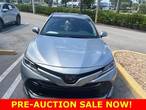 2019 Toyota Camry XLE