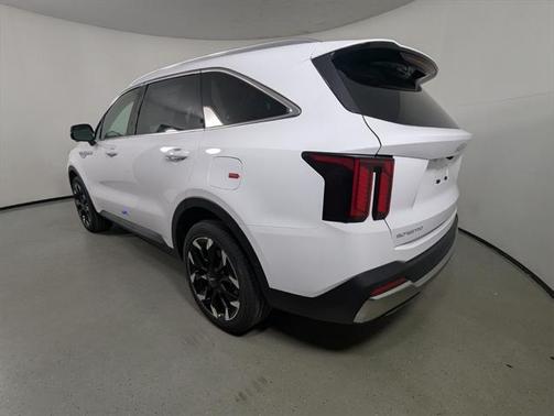 2025 Kia Sorento SX