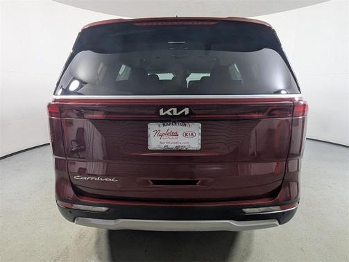 2022 Kia Carnival LXS