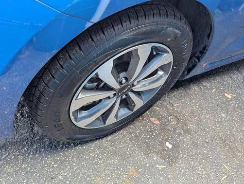 Sporty Blue 2023 Kia Rio S