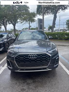 2022 Audi Q5 45 S line Premium Plus