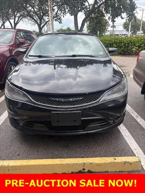 2015 Chrysler 200 S