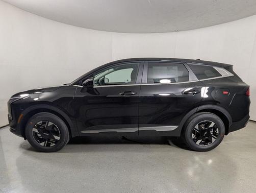 Black 2026 Kia Sportage LX