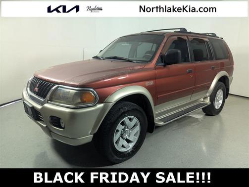 2000 Mitsubishi Montero Sport LS