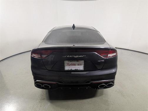 2022 Kia Stinger GT-Line