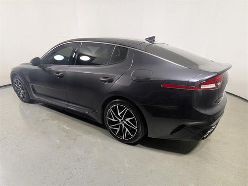 2022 Kia Stinger GT-Line