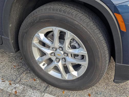 2022 Chevrolet Traverse LS