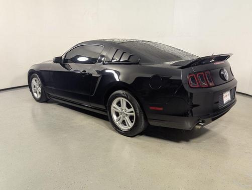 Black 2014 Ford Mustang V6