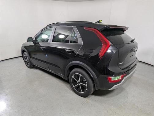 2025 Kia Niro EX