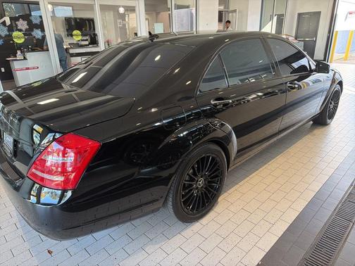 2010 Mercedes-Benz S-Class S 550