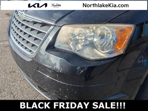 2009 Chrysler Town & Country Touring