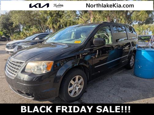 2009 Chrysler Town & Country Touring