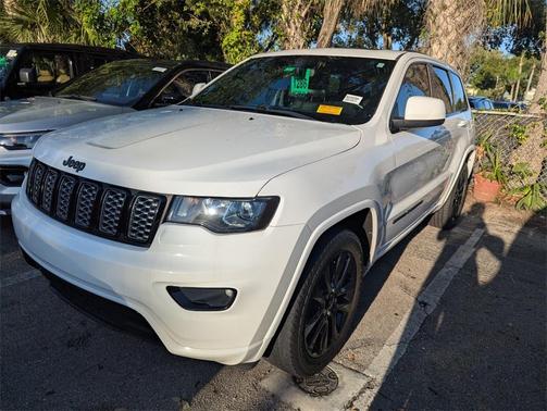 2019 Jeep Grand Cherokee Altitude