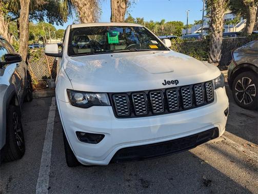 2019 Jeep Grand Cherokee Altitude