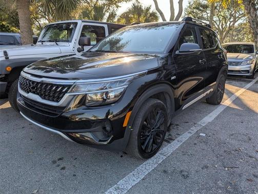 2023 Kia Seltos Nightfall Edition