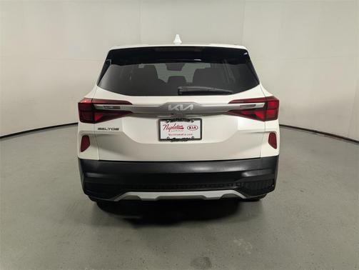 2023 Kia Seltos LX