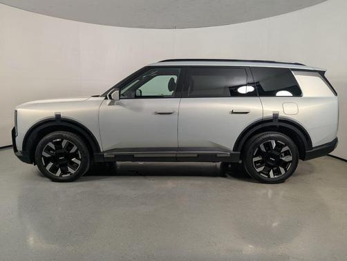 Ivory Silver 2027 Kia Telluride S