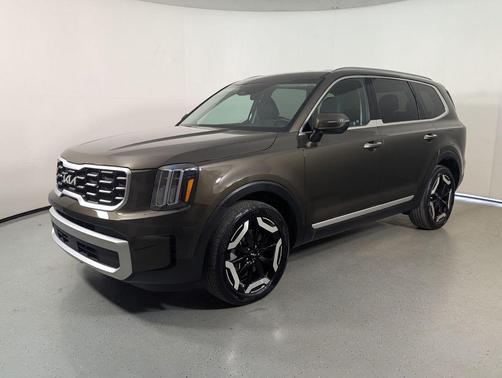 Dark Moss 2024 Kia Telluride S