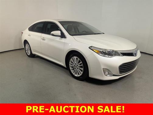 2014 Toyota Avalon Hybrid XLE Premium