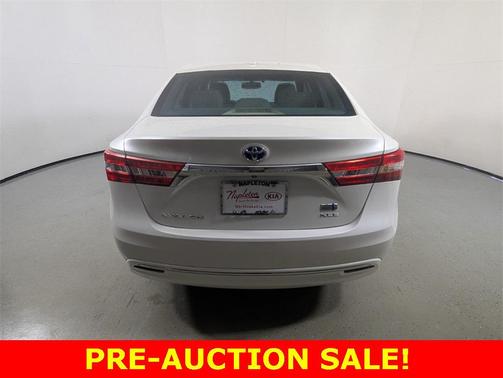 2014 Toyota Avalon Hybrid XLE Premium