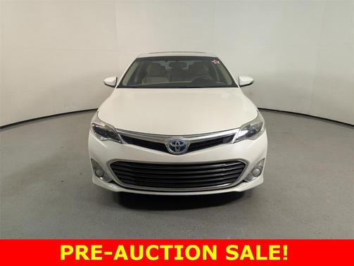 2014 Toyota Avalon Hybrid XLE Premium