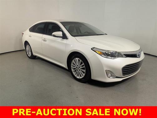 2014 Toyota Avalon Hybrid XLE Premium