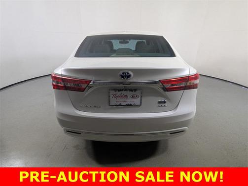 2014 Toyota Avalon Hybrid XLE Premium