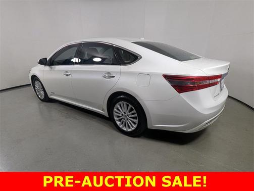 2014 Toyota Avalon Hybrid XLE Premium