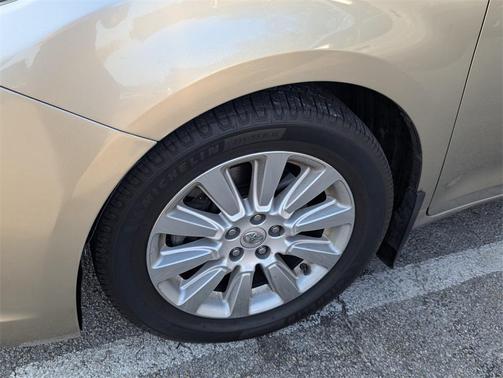 2015 Toyota Sienna Limited